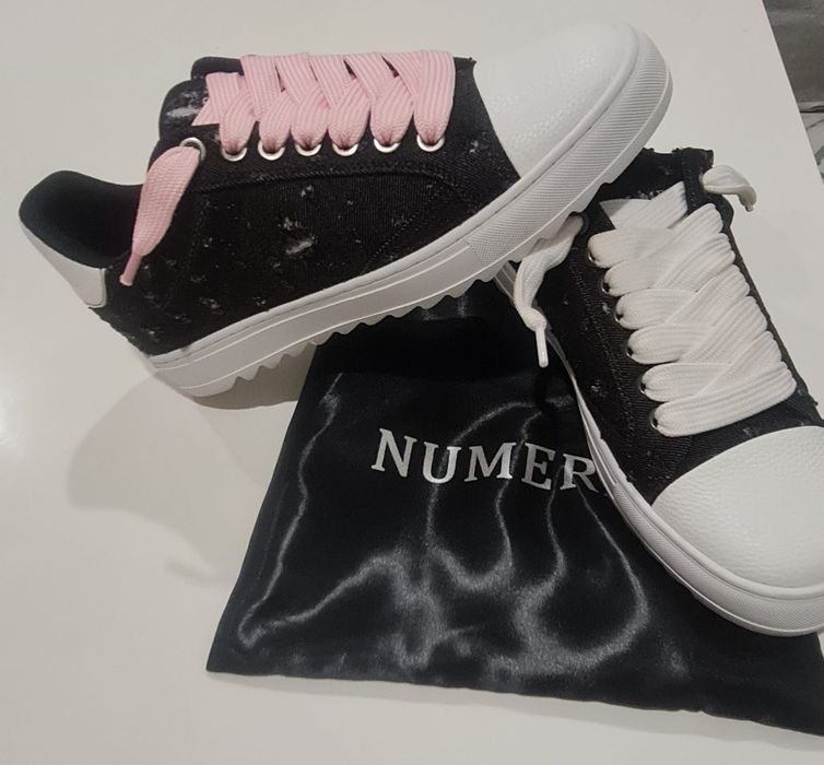 Sapatos desportivos NUMERIS  masculinos sapatos de lona pintados à mão tendência da moda personalizados.