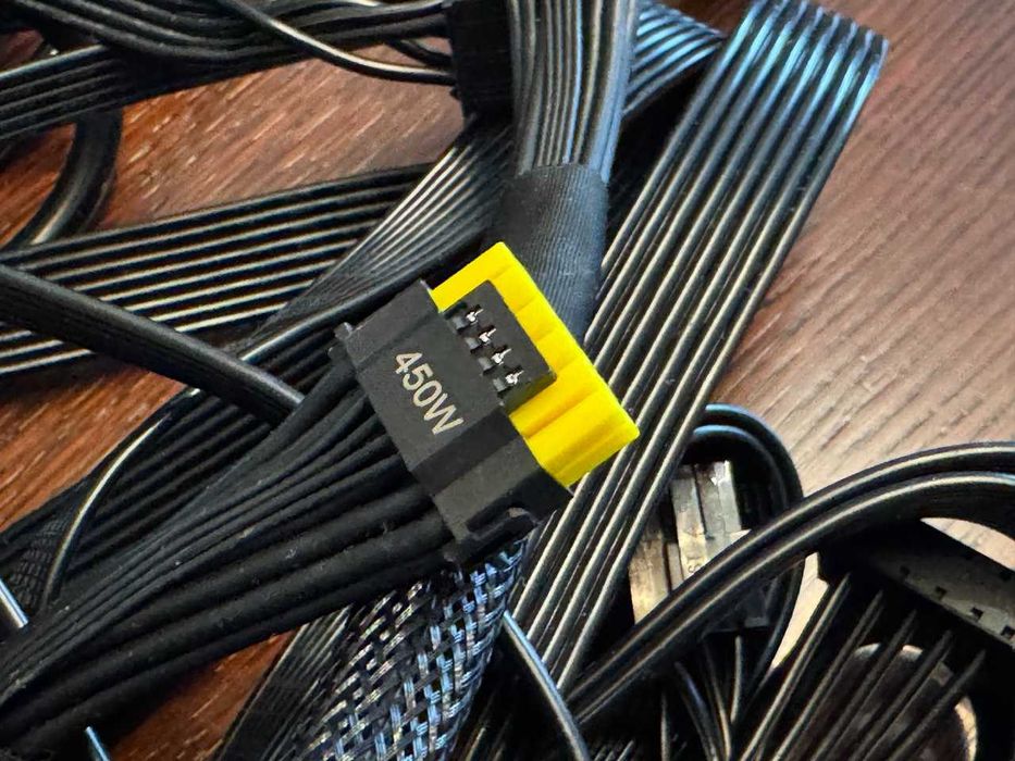 Кабелі для блоку живлення MSI MAG A750GL PCIE5 ATX 3.1 750W