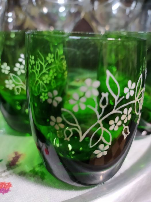 Винтажные рюмки стаканчики зелёное стекло
