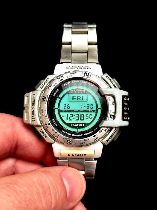 Kultowy zegarek Casio Pro Trek PRT-40