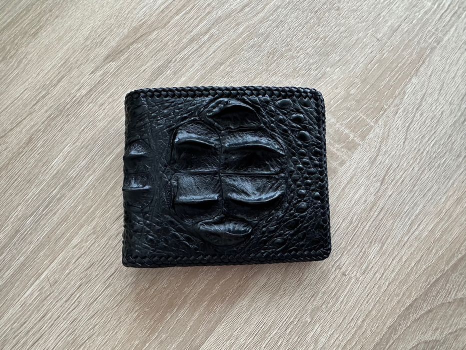 Кошелек из натур. кожи крокодила черный в оплетке затылок