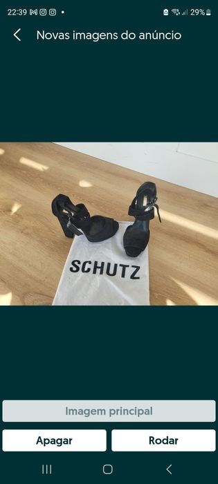 Sapatos Schutz salto alto