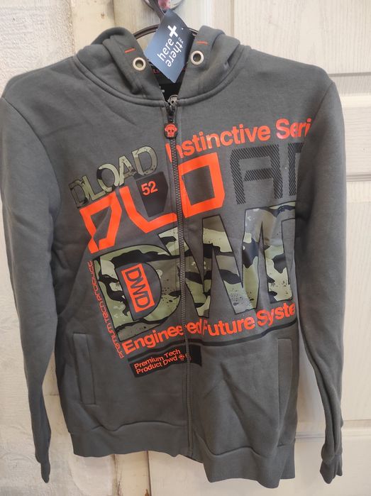 Худи на замочке,новое,с биркой,унисекс, подрсток,или на небольшую дево