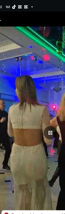 Sukienka biała koronka
