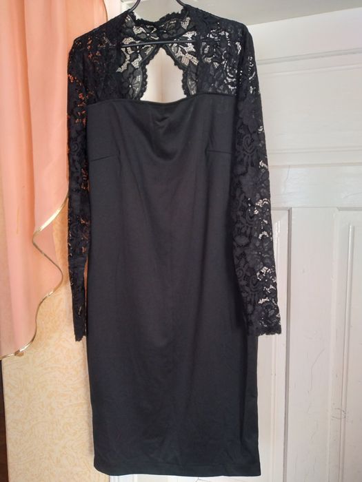 Сукня чорного кольору, нарядна, НОВА. 54-56
