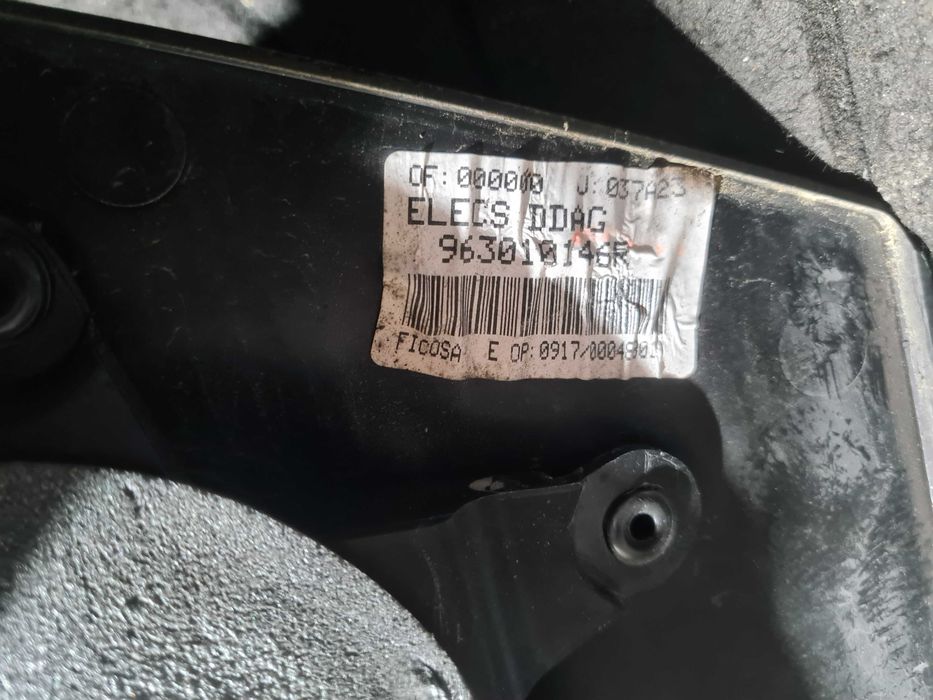 Renault Master III IV lift lusterko prawe 9 PIN OE Europa