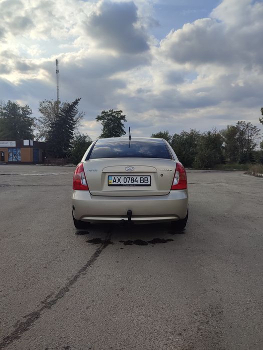 продам Hyundai Accent