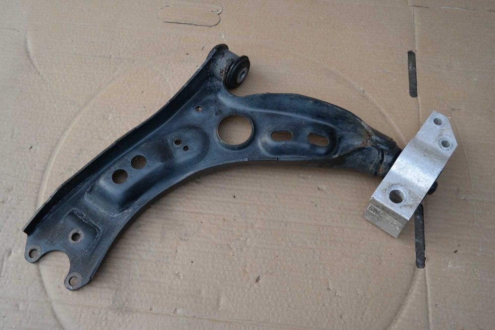 Wahacz prawy przód ORYGINAŁ 5WA.407.152  VW Golf Passat B7 CC