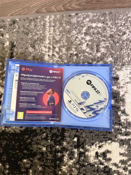 Zestaw gier PS5 FIFA 22 F1 23 The Last of Us Part II Remastered