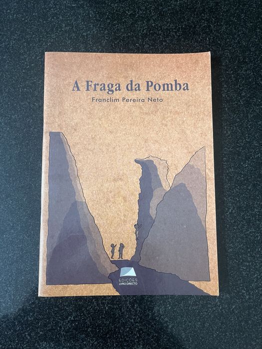 Livro “A fraga da pomba”