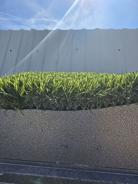 Relva artificial 40mm ( retalho com 16m2)
