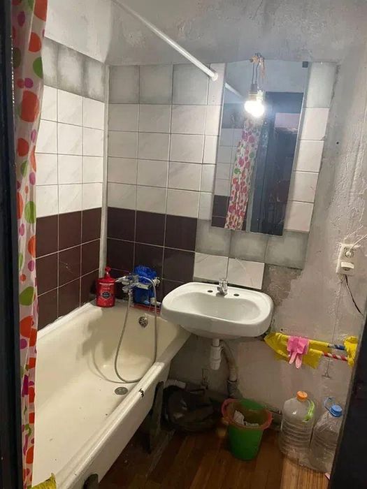 Продам 3-комн квартиру в районе Воронцова просп.