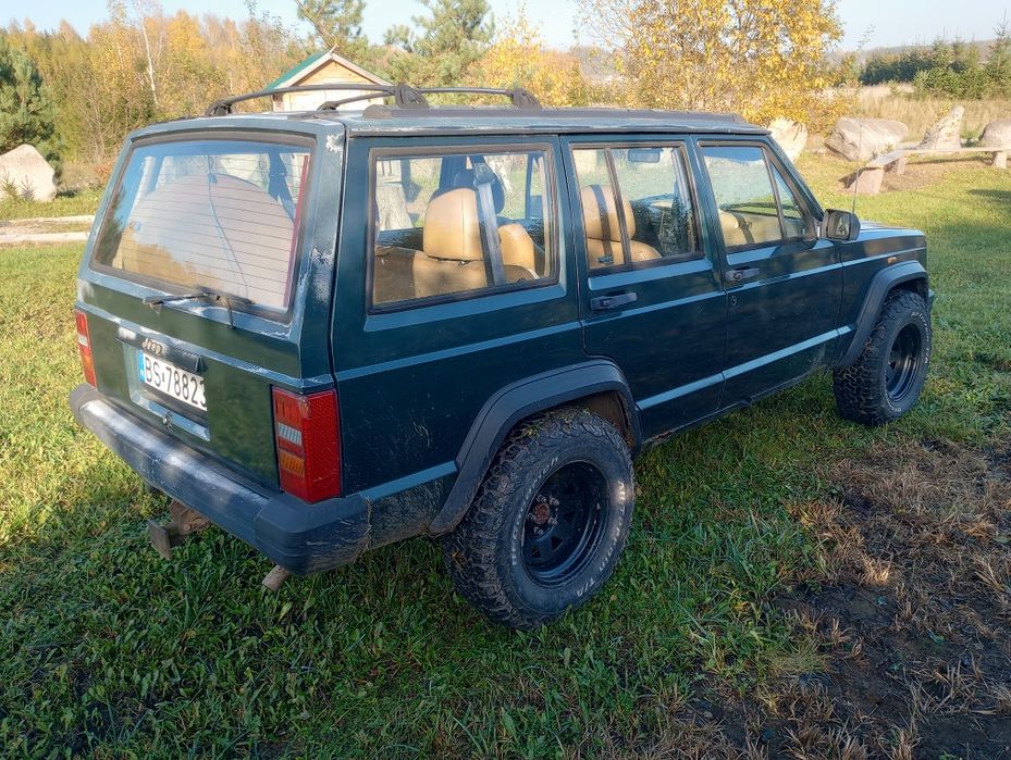 Jeep Cherokee XJ 2.5 B