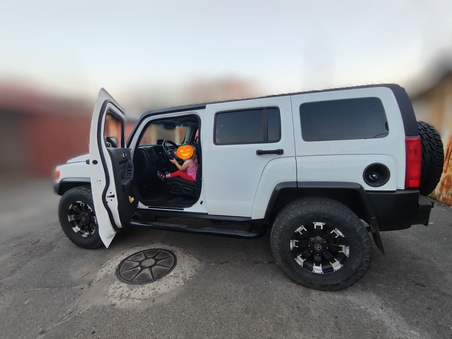 Hummer H3 2010 год