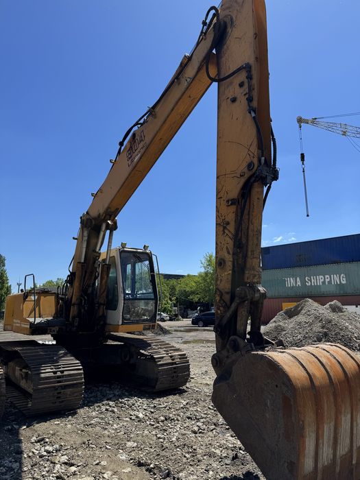 Екскаватор Liebherr 904 | Болотяні гусиниці | Стріль-12м |