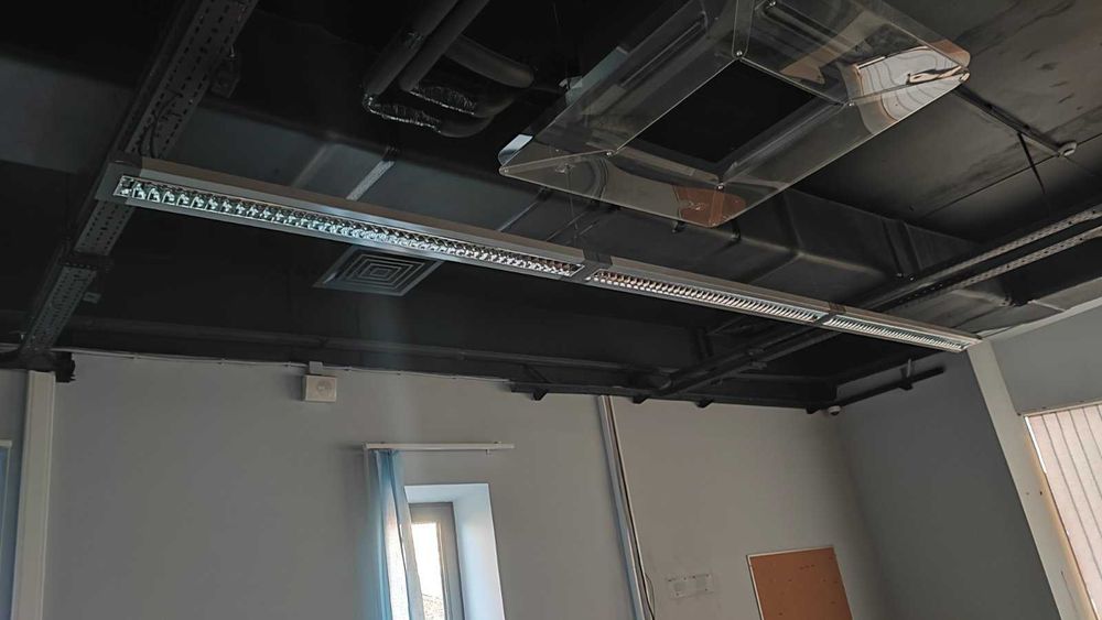 Високоякісний офісний  світильник LUG Cirrius2