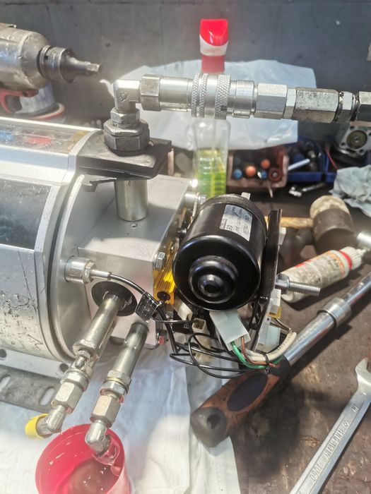 Serwis maszyn leśnych Ponsse i Jenz i urządzeń hydraulicznych