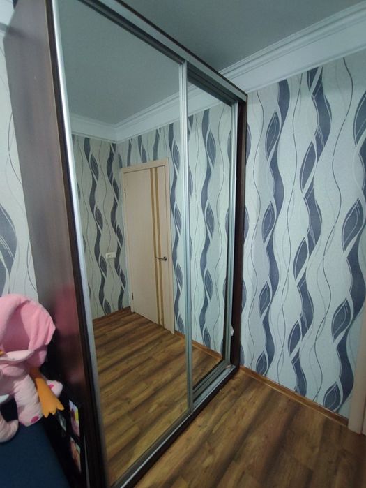 Продається 2-кім квартира в Хортицькому районі.