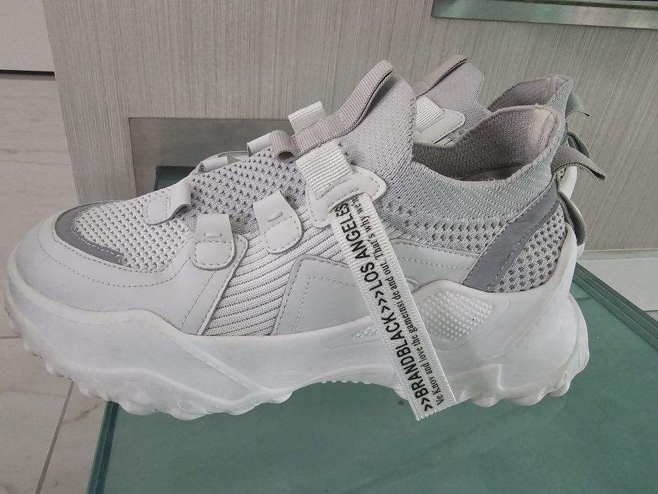 Buty sportowe  rozm 37