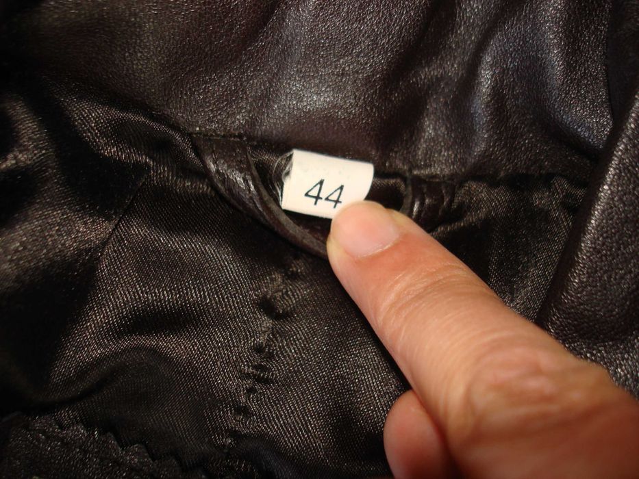 Casaco 44 em pele In Extenso como novo