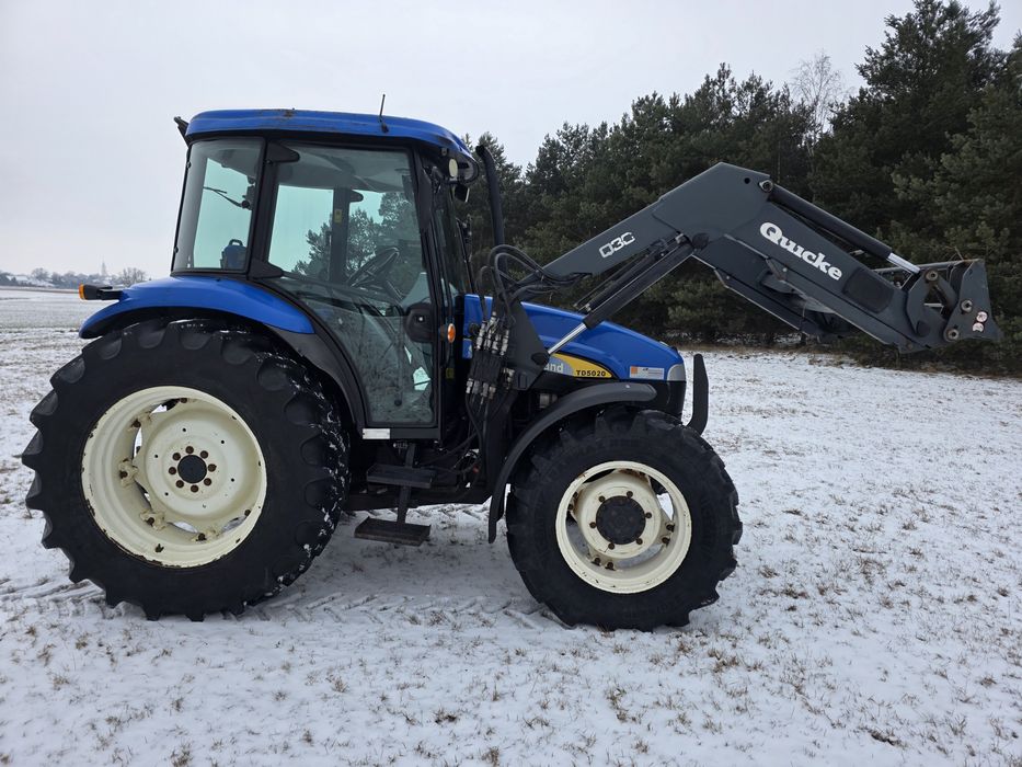 New Holland TD 5020 z ładowaczem czołowym