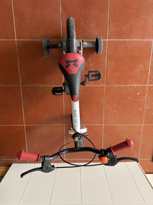 Bicicleta de criança iniciante