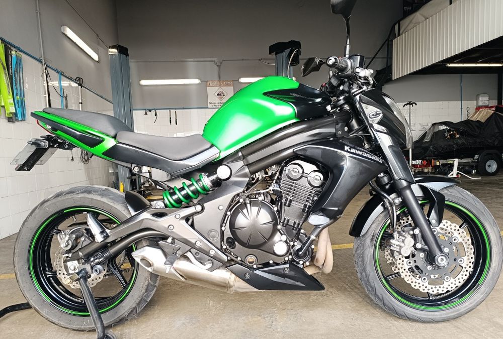 Kawasaki ER-6N  650cc 53 KW