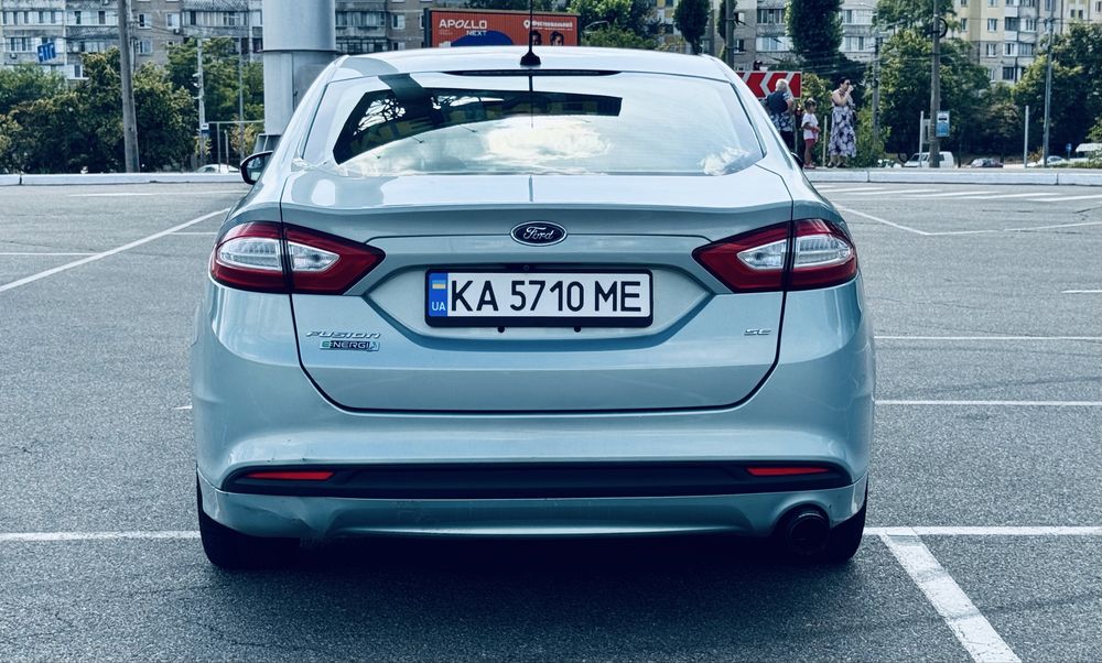 Ford fusion 2014 гибрид плагин