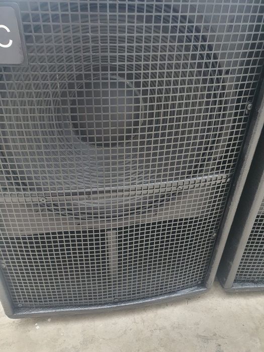 Kolumny estradowe WHARFEDALE PRO  400W