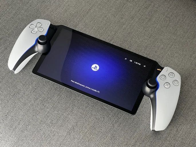 PS5 portal. Totalmente novo apenas 2 meses de uso e sem nenhum arranhão está totalmente novo