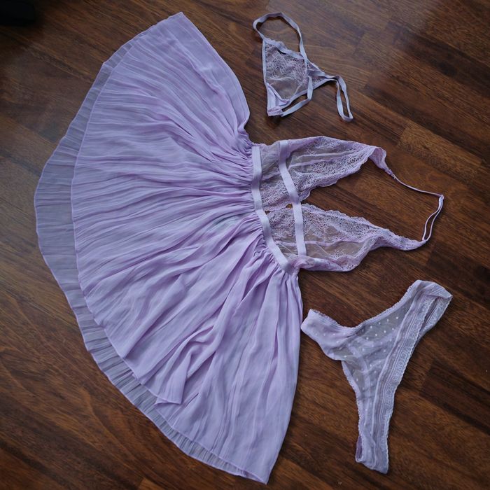 Эротическое боди пеньюар PinK Victoria's Secret ESSENTIALS H&M