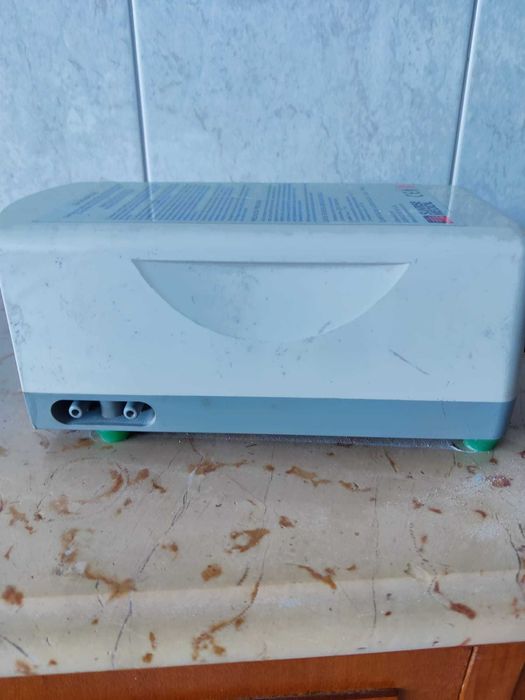 Compressor SUNRISE MEDICAL, para enchimento de colchão anti-escara.