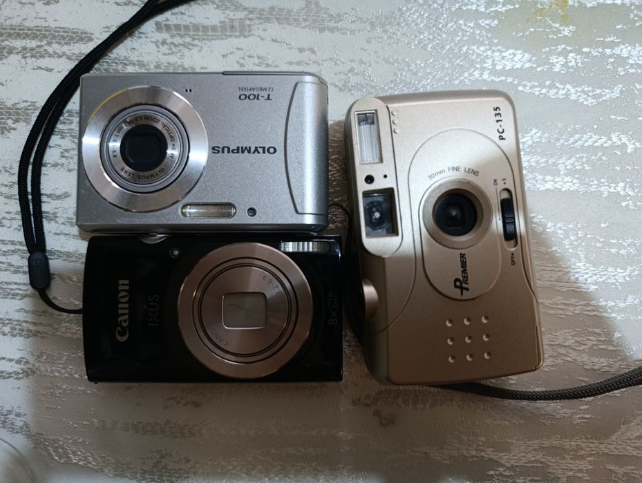 Продам цифрові фотоапарати