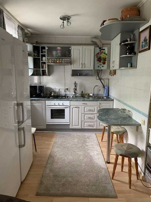 Продаж 3 кімнатної квартири Розділ. кімнати вул. Європейська №11079