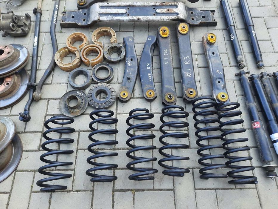 Стойка амортизатор супорт Jeep Grand Cherokee WJ WK Джип Гранд Чероки ...