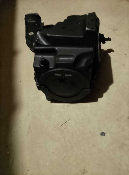 Корпус фільтр повітряний Форд ескейп