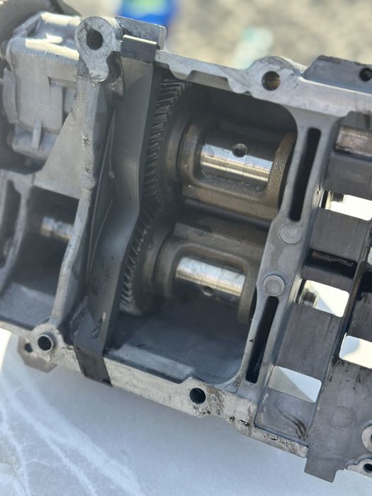 Масляний насос маслянный насос приёмник  BMW E46 M47N 2.0 Дизель Баланс вали