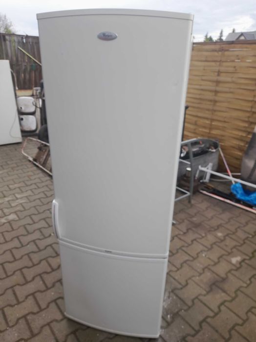 Oproznianie mieszkan biur lokali wywoz AGD RTV Mebli do utylizacji