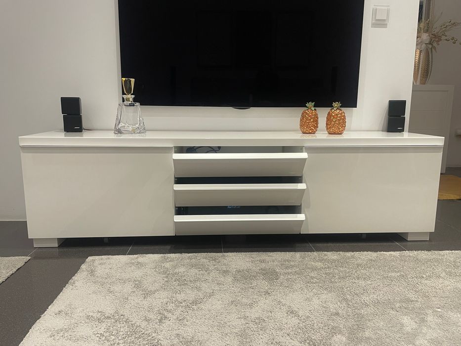 Móvel TV BESTÅ BURS - Ikea (como novo)