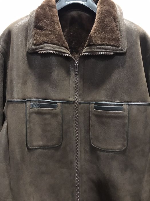 Чоловіча шкіряна дублянка з овчини. Розмір - XL.