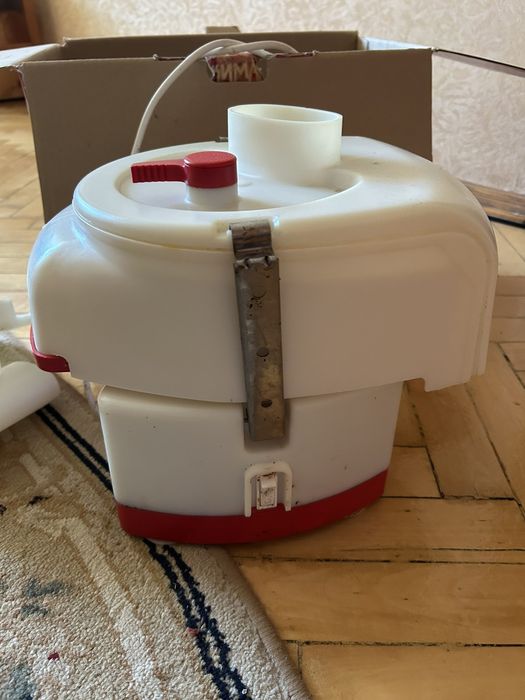 Продам Хлібопічку Binatone