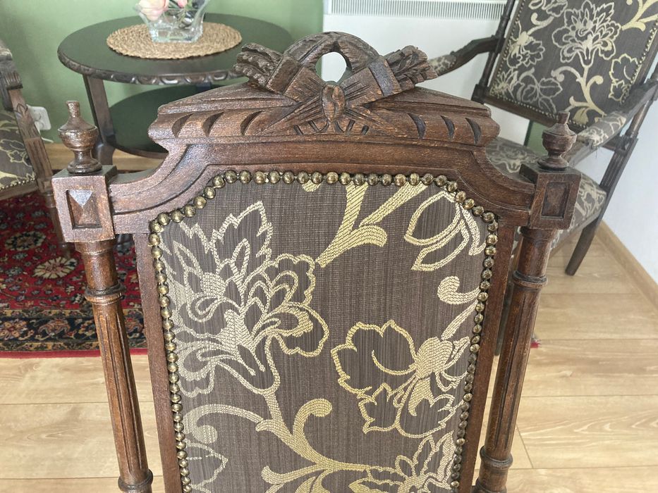 Piękne drewniane krzesła i fotele! Komplet. Polecam!