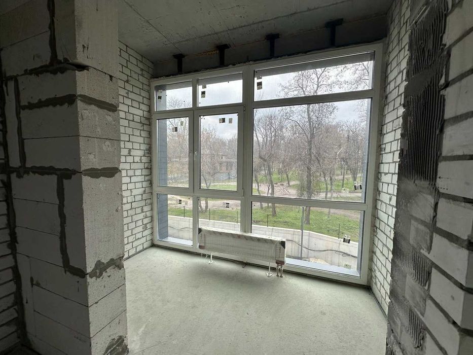 Продам 2-комнатную квартиру в новострое в центре (ЖК Форест Хил)