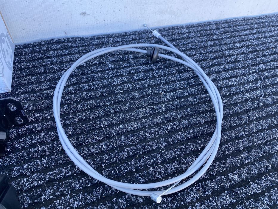 Замок трос капота W447 Vito V Class