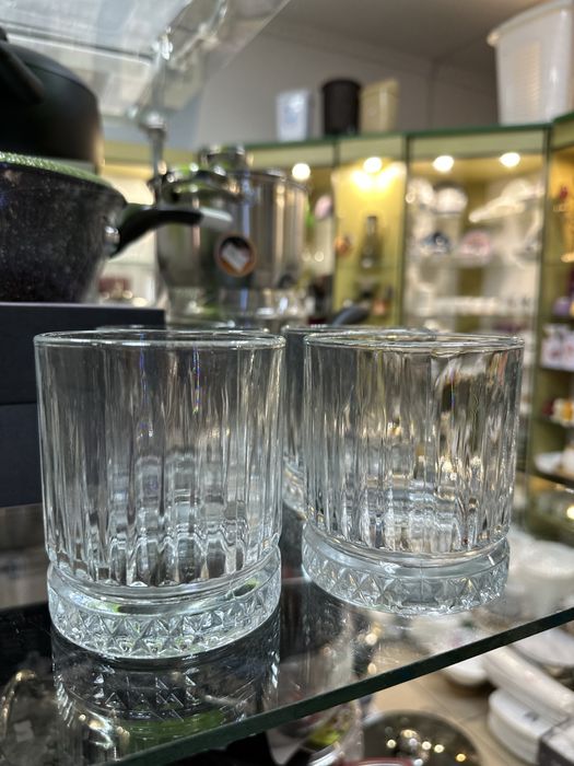 Стакани для соку, віскі, води