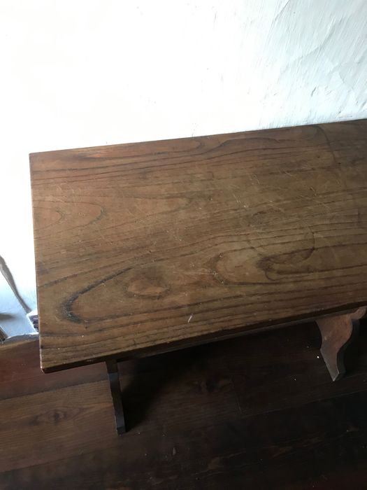 secretária de madeira vintage