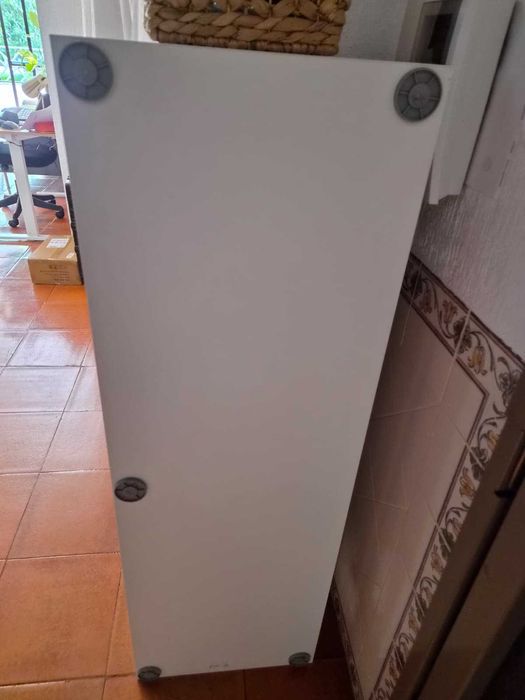 Movel televisao Ikea BESTÅ branco, 120x40x38 cm