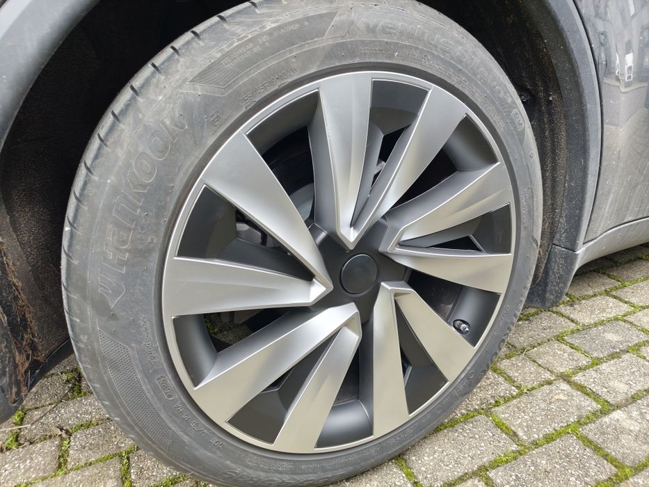 Tampões para model Y Juniper