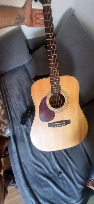 Guitarra Cort Earth70