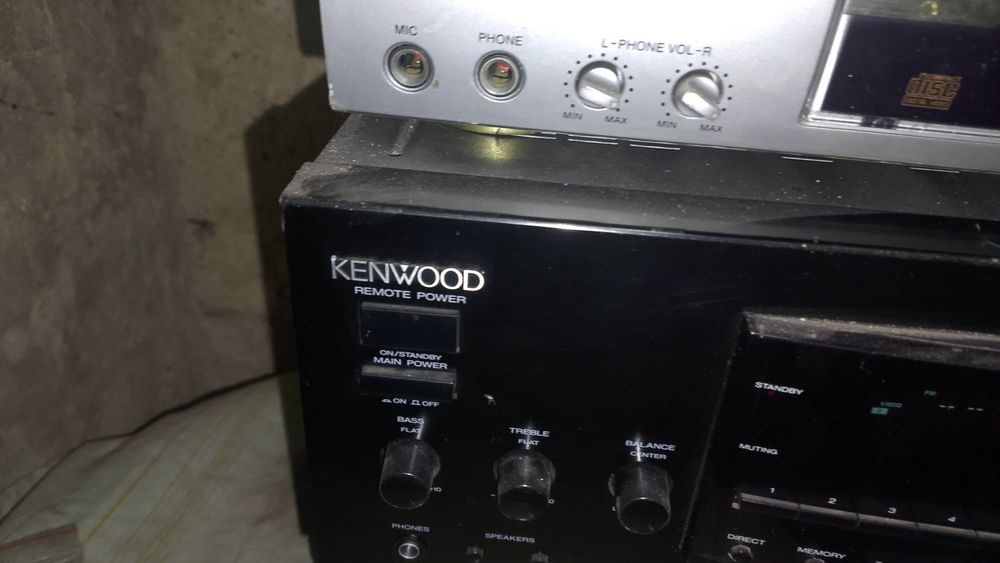 Amplituner Kenwood
